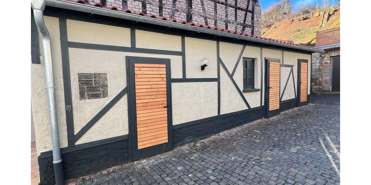 Mehrfamilienhaus, Wohnhaus Nußbaum - 7 Zimmer, 184 m&sup2;, 1.750&euro; | Angebot:25683799