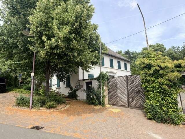 Einfamilienhaus Albisheim - 8 Zimmer, 177 m&sup2;, 1.300&euro; | Angebot:27269241