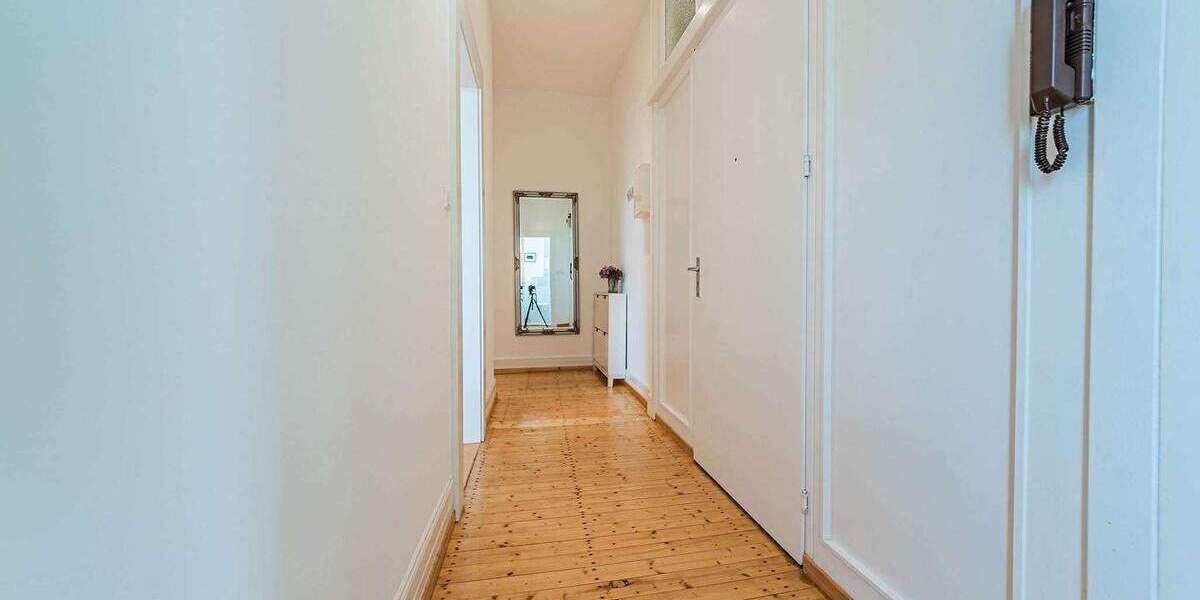 Etagenwohnung Frankfurt am Main Bockenheim - 2 Zimmer, 60 m&sup2;, 1.690&euro; | Angebot:25768513