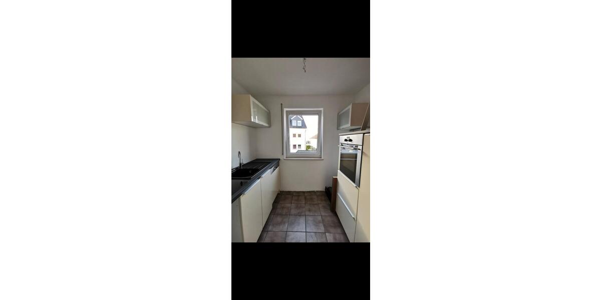Etagenwohnung Trier Kürenz - 3 Zimmer, 79 m&sup2;, 1.100&euro; | Angebot:26627026