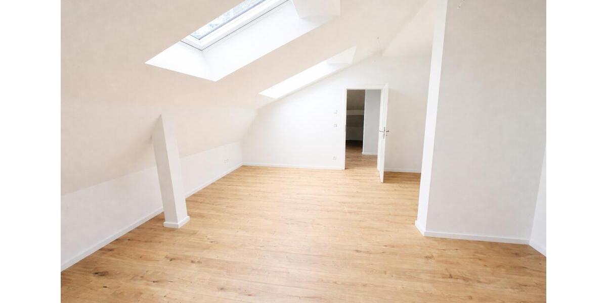 Doppelhaushälfte Erkner - 5 Zimmer, 142 m&sup2;, 2.000&euro; | Angebot:26003221