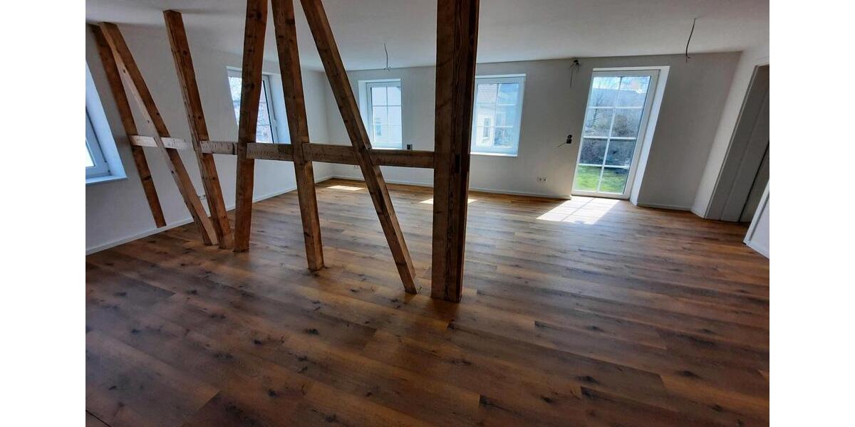 Etagenwohnung Zimmern ob Rottweil - 2 Zimmer, 420 m&sup2;, 490&euro; | Angebot:26183202