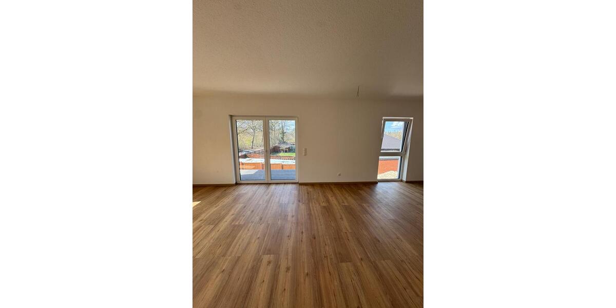 Erdgeschoßwohnung Winsen (Aller) - 3 Zimmer, 93 m&sup2;, 1.090&euro; | Angebot:26005643