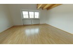 Attraktive, großzügige 3-Zimmer-Mietwohnung mit Galerie und Balkon in Ainring - sofort verfügbar! - Etagenwohnung Ainring Ainring | Angebot:26129110