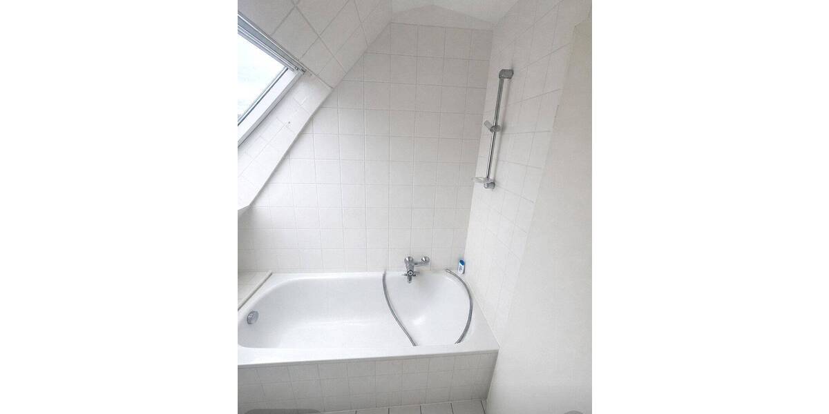Etagenwohnung Saarbrücken - St. Johann St Johann - 5 Zimmer, 135 m&sup2;, 1.290&euro; | Angebot:26834150