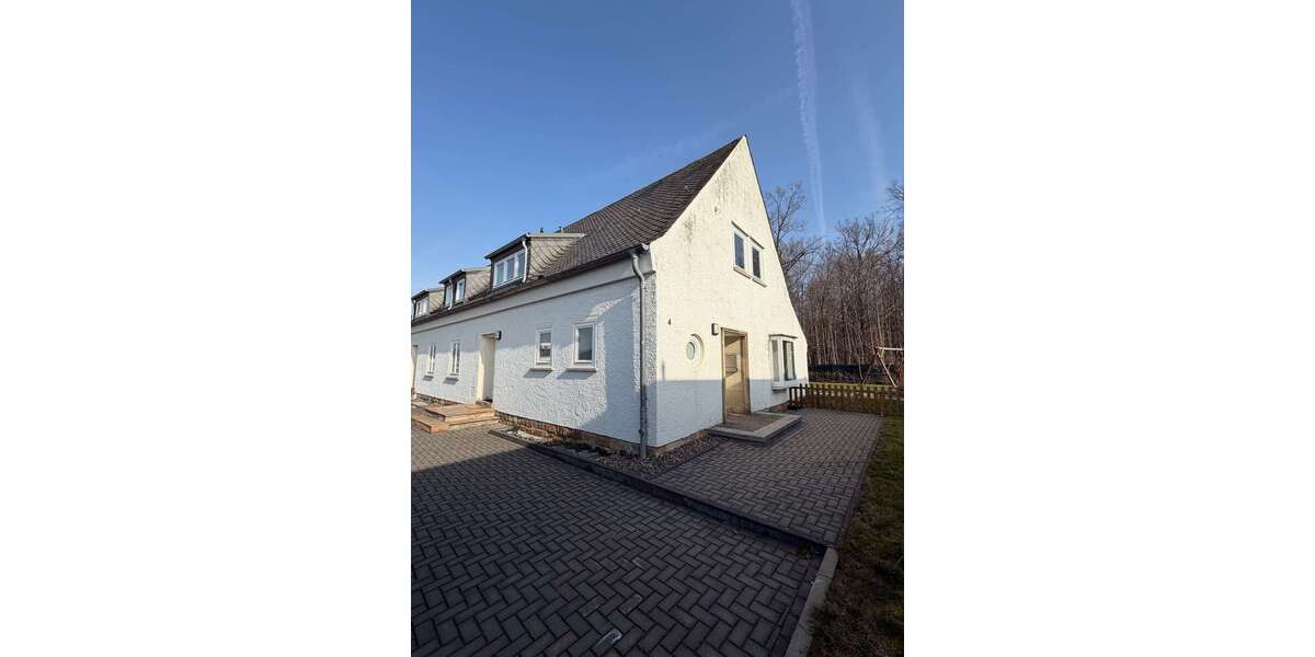 Etagenwohnung Goslar Jürgenohl - 4 Zimmer, 143 m&sup2;, 1.590&euro; | Angebot:25635784
