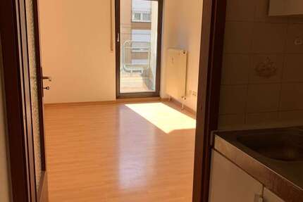 Wohnung zum Mieten in Mannheim 330 € 17.6 m² 1 zimmer