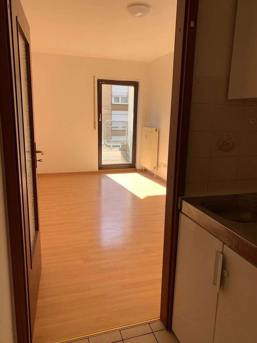 Wohnung zum Mieten in Mannheim 330 € 17.6 m² 1 zimmer