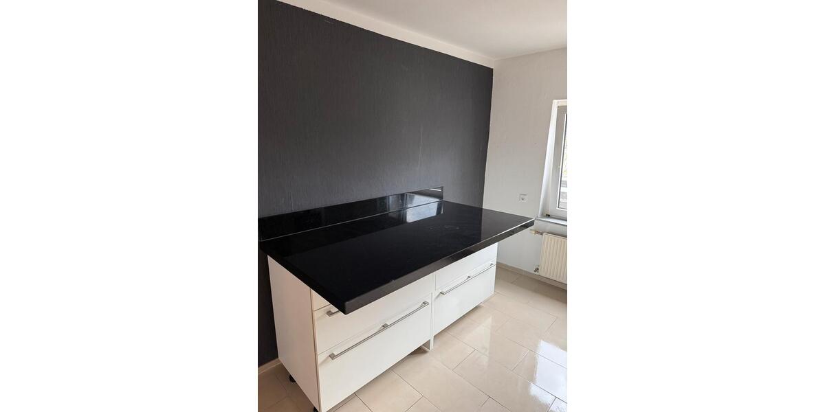 Erdgeschoßwohnung Allendorf (Eder) - 3 Zimmer, 100 m&sup2;, 750&euro; | Angebot:26416311
