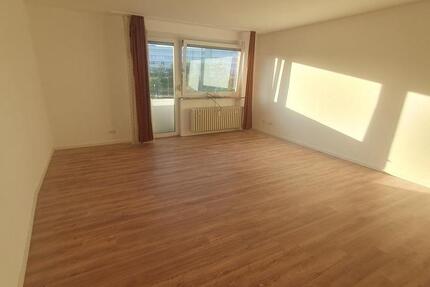 3-Zimmer-Wohnung Bahnhofsnähe