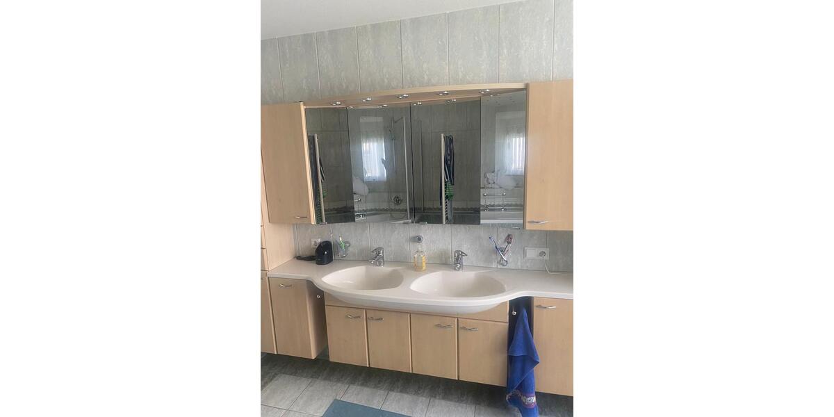 Wohnen auf Zeit Nürtingen - 7 Zimmer, 20 m&sup2;, 545&euro; | Angebot:26342228
