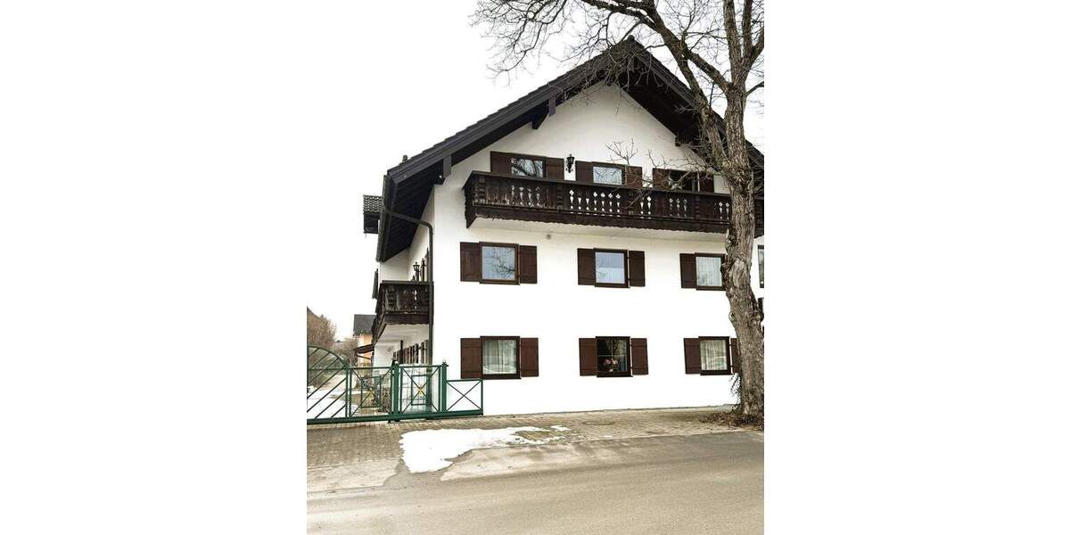 Gewerbeobjekt Bruckmühl - 3 Zimmer, 91 m&sup2;, 1.250&euro; | Angebot:26038132