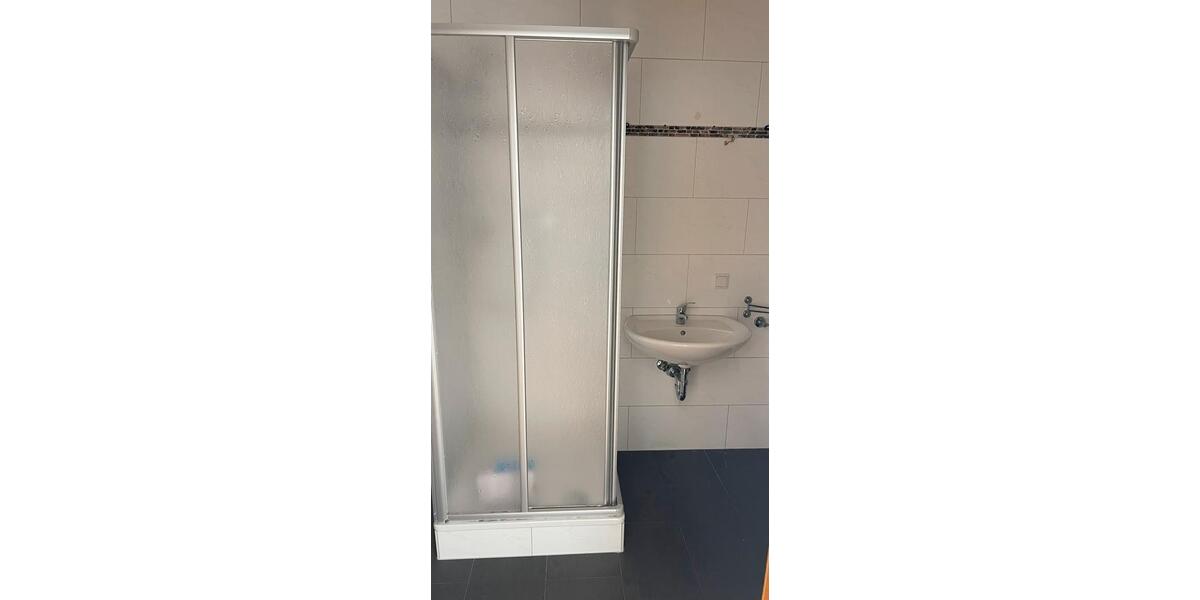 Etagenwohnung Wriezen - 1 Zimmer, 95 m&sup2;, 666&euro; | Angebot:26381816