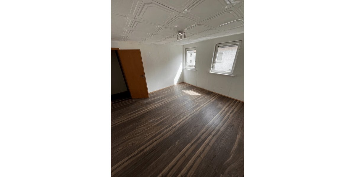 Wohnen auf Zeit Bad Friedrichshall - 4 Zimmer, 450&euro; | Angebot:21265514