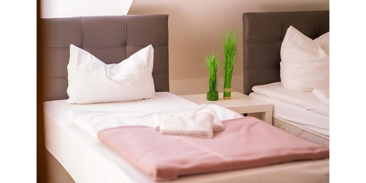 Wohnen auf Zeit Pentling - 2 Zimmer, 70 m&sup2;, 72&euro; | Angebot:10678325