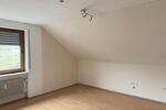 Dachgeschoßwohnung Bad Neustadt an der Saale - 4 Zimmer, 80 m&sup2;, 550&euro; | Angebot:26213373