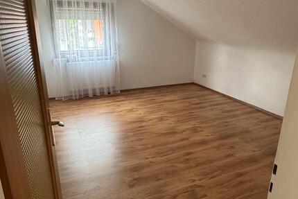 Wohnung Walheim - 3 Zimmer, 75 m&sup2;, 900&euro; | Angebot:26589610