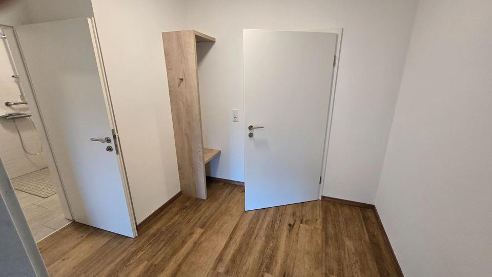 Etagenwohnung Elbtal - 2 Zimmer, 62 m&sup2;, 710&euro; | Angebot:26019513