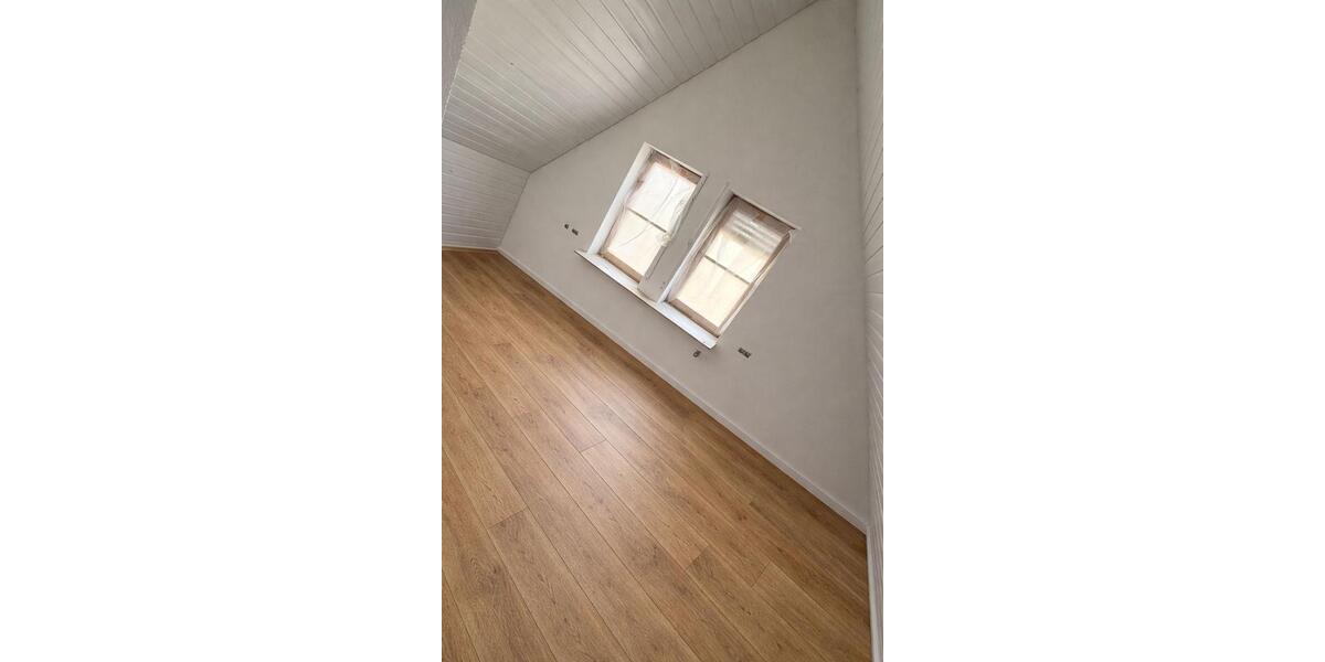 Doppelhaushälfte Aichtal - 5 Zimmer, 118 m&sup2;, 2.000&euro; | Angebot:25988486