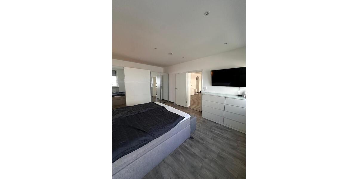Etagenwohnung Neuötting - 3 Zimmer, 110 m&sup2;, 900&euro; | Angebot:26211434