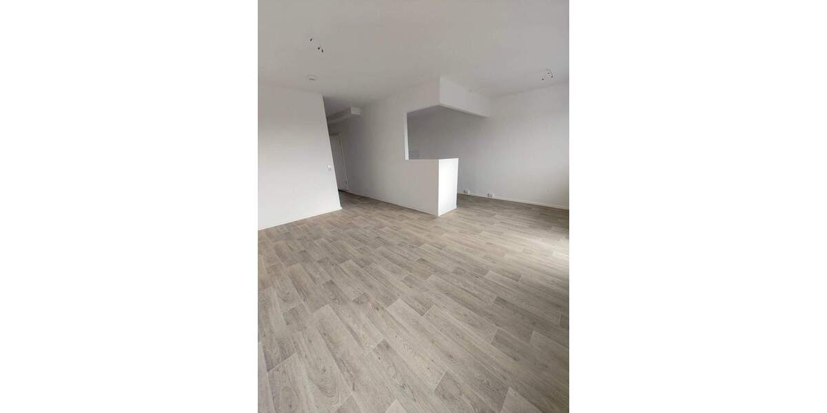 Etagenwohnung Brandenburg an der Havel Hohenstücken - 3 Zimmer, 69 m&sup2;, 488&euro; | Angebot:26159200