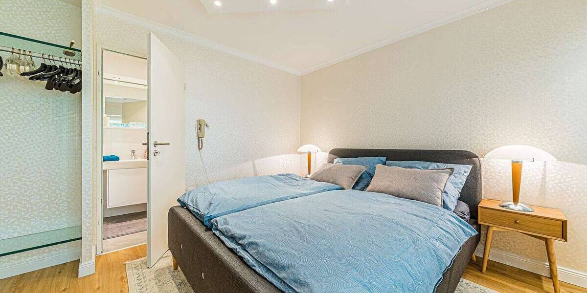 Etagenwohnung Frankfurt am Main Sachsenhausen - 2 Zimmer, 45 m&sup2;, 1.690&euro; | Angebot:26127407