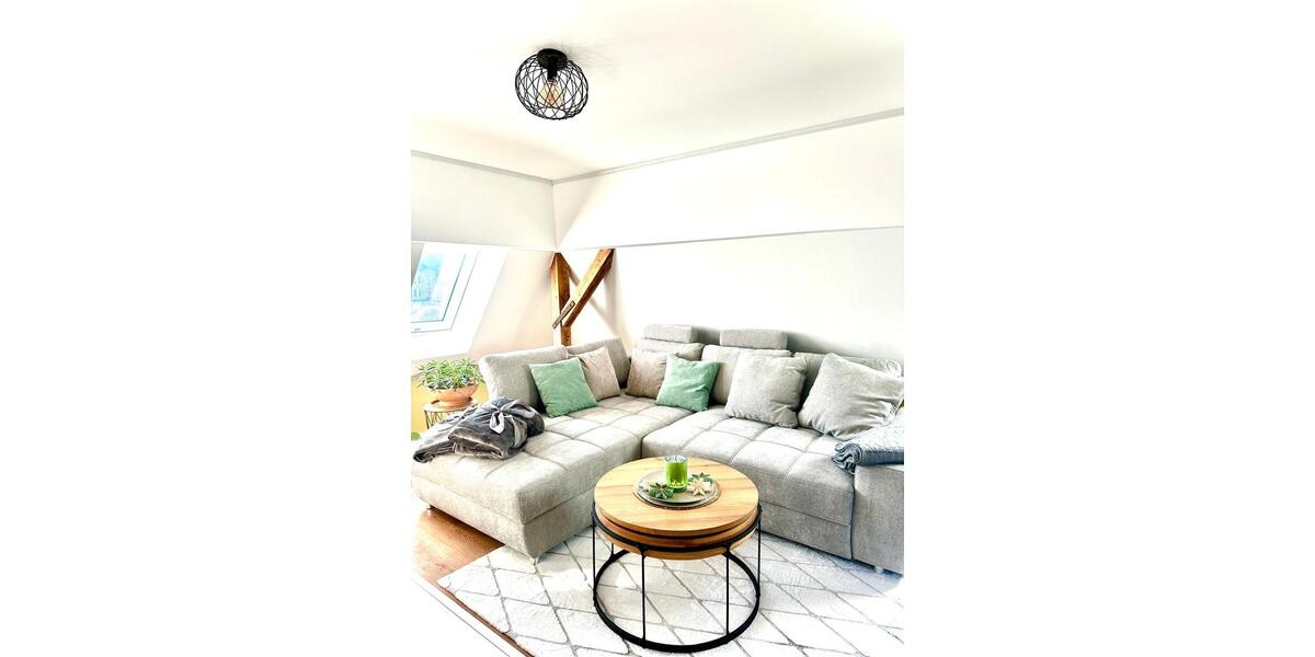 Dachgeschoßwohnung Schneeberg - 2 Zimmer, 60 m&sup2;, 670&euro; | Angebot:26381419