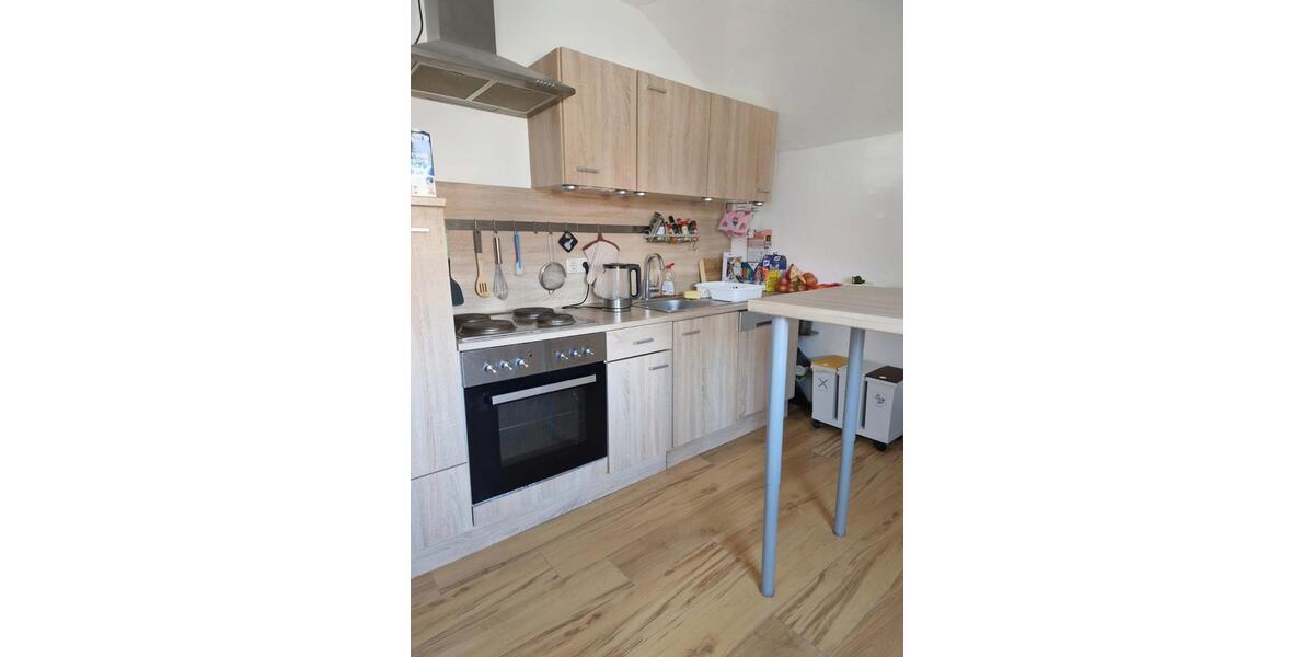 Dachgeschoßwohnung Hildburghausen - 2.5 Zimmer, 55 m&sup2;, 450&euro; | Angebot:25851691