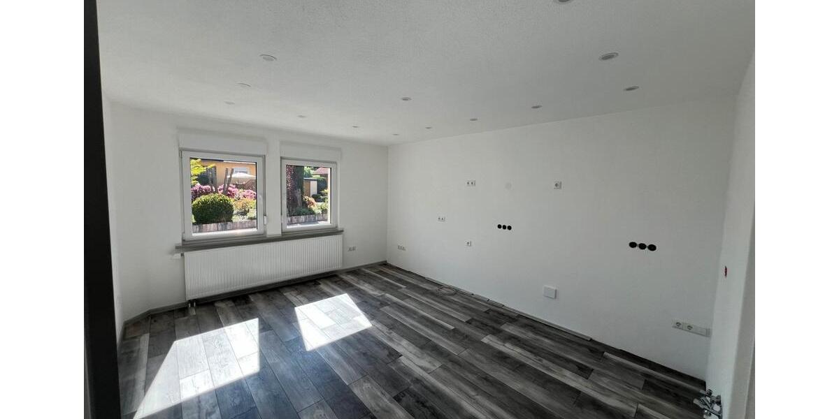 Einfamilienhaus Wildeck - 10 Zimmer, 105 m&sup2;, 1.000&euro; | Angebot:26701143