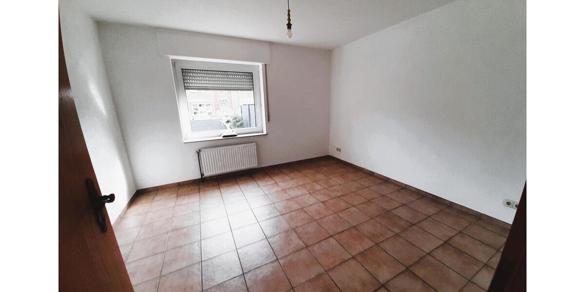 Erdgeschoßwohnung Versmold - 3 Zimmer, 74 m&sup2;, 620&euro; | Angebot:26644011