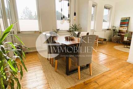 Wohnung Uelzen - 2 Zimmer, 75 m&sup2;, 700&euro; | Angebot:27231897