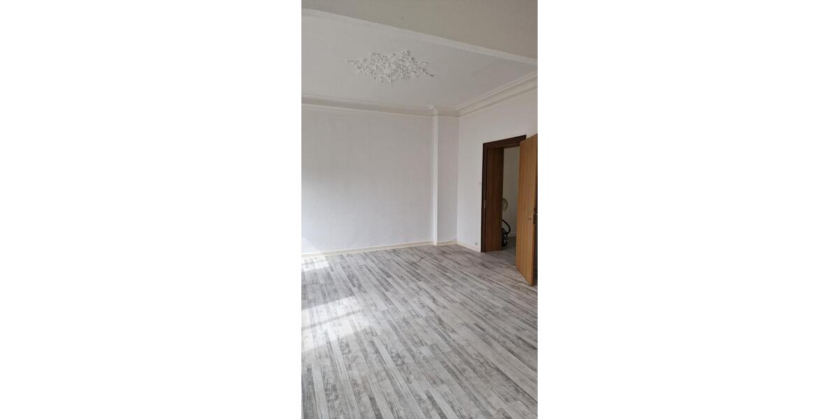 Etagenwohnung Stolberg (Rheinland) - 2 Zimmer, 65 m&sup2;, 450&euro; | Angebot:26609185