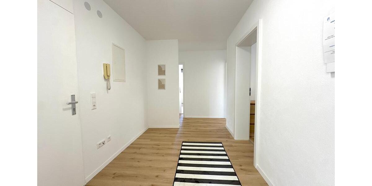 Etagenwohnung Ludwigshafen am Rhein - 1 Zimmer, 9 m&sup2;, 390&euro; | Angebot:24806470