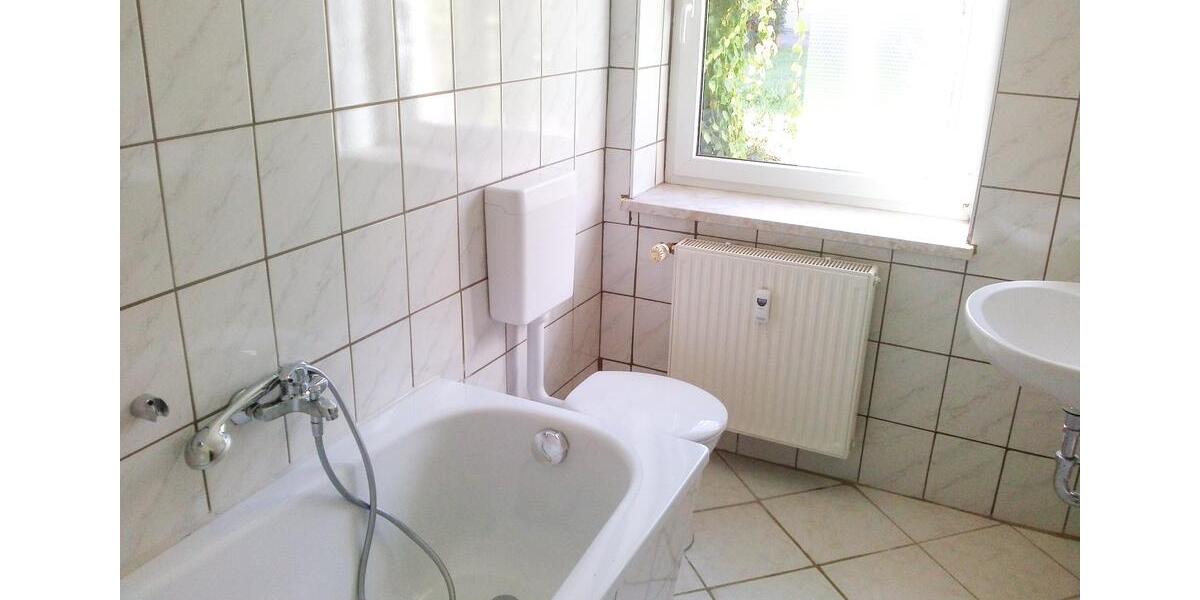 Renovierte 40m²-Wohnung im Zentrum von Werdau - Erdgeschoss 1 zimmer