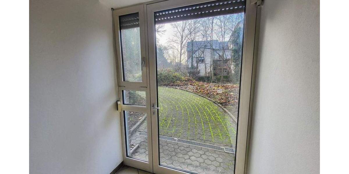 Etagenwohnung Westerburg - 1 Zimmer, 280 m&sup2;, 1.680&euro; | Angebot:25691912