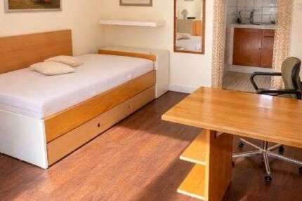 Zimmer Düsseldorf Lörick - 1 Zimmer, 710&euro; | Angebot:26084788