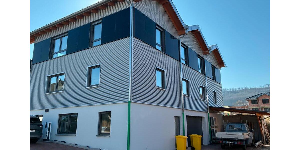 Dachgeschoßwohnung Uder - 3 Zimmer, 80 m&sup2;, 950&euro; | Angebot:25550364