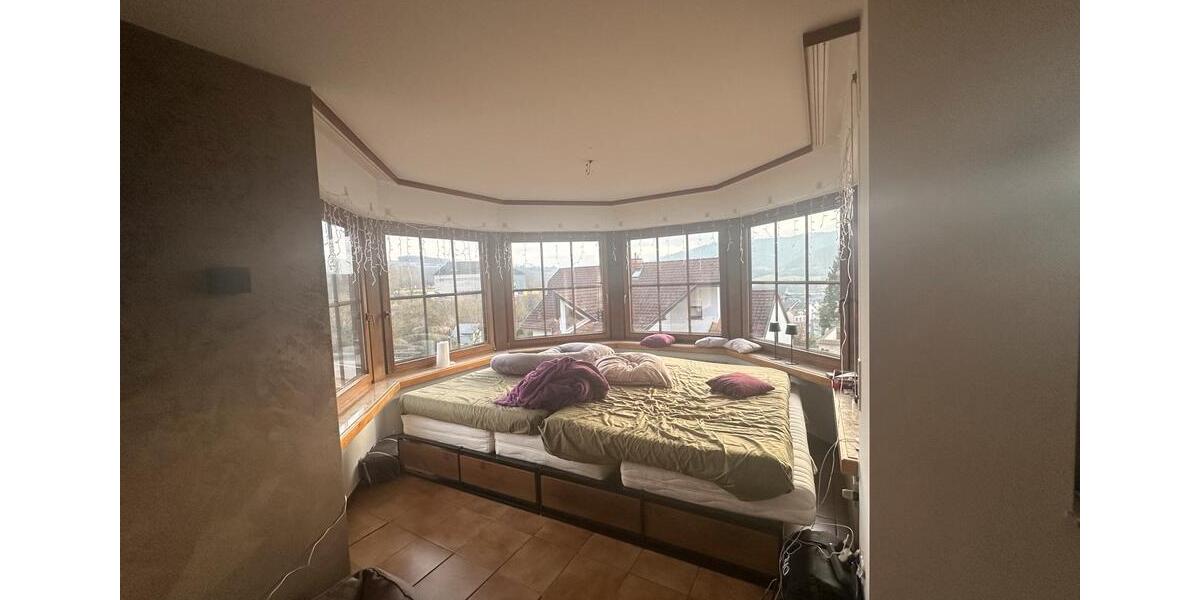 Etagenwohnung Irrel - 6 Zimmer, 171 m&sup2;, 1.400&euro; | Angebot:24995761