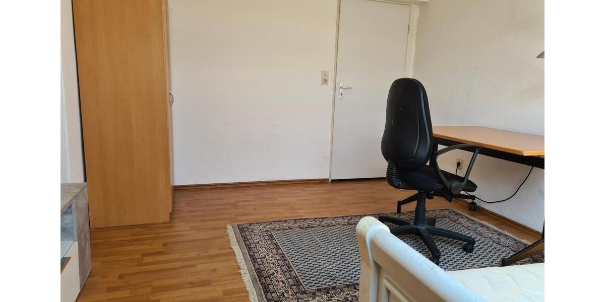 Wohnen auf Zeit Essen Stadtbezirk VI - 1 Zimmer, 14 m&sup2;, 530&euro; | Angebot:26517778