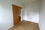 Etagenwohnung Gera Lusan - 2 Zimmer, 55 m&sup2;, 310&euro; | Angebot:26763544