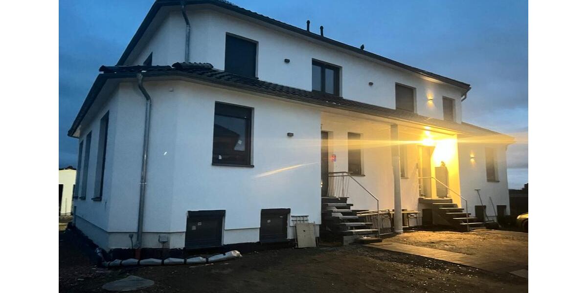 Doppelhaushälfte Salzgitter Ortschaft Südost - 11 Zimmer, 200 m&sup2;, 1.650&euro; | Angebot:24692580