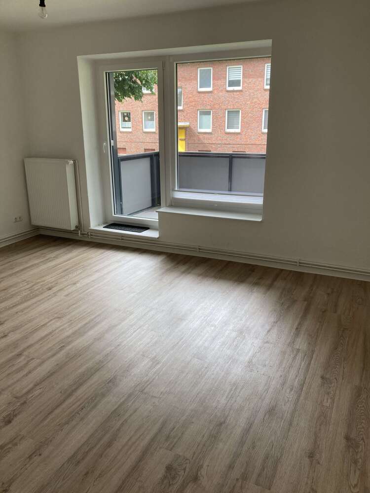 Wohnung zum Mieten in Wilhelmshaven 509 € 71.72 m²