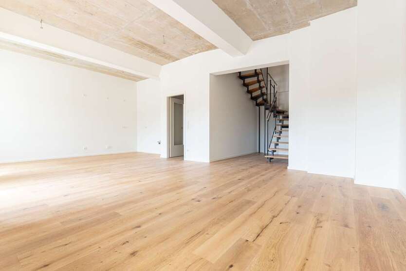 Wohnung zum Mieten in Schkeuditz 1.986,75 € 158.94 m²