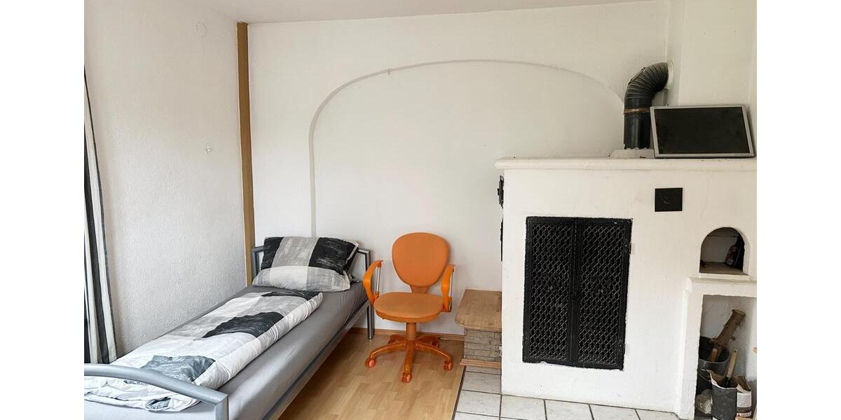 Wohnen auf Zeit Geisenfeld - 5 Zimmer, 125 m&sup2;, 19&euro; | Angebot:24775075