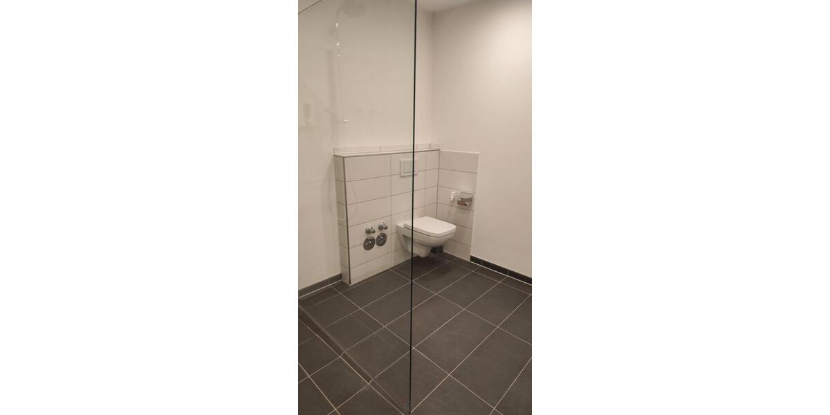 Erdgeschoßwohnung Enger - 3 Zimmer, 84 m&sup2;, 540&euro; | Angebot:26039387