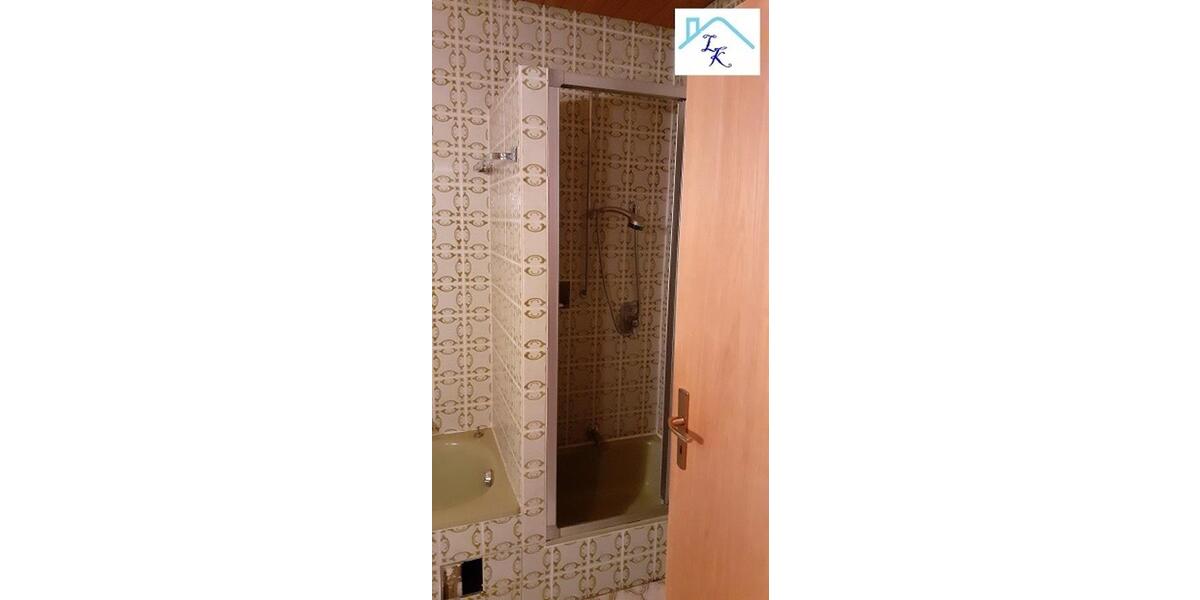 Großzügige und helle Wohnung in Röslau mit Balkon zu vermieten. 4 zimmer