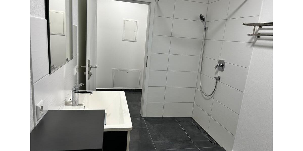 Etagenwohnung Giengen an der Brenz - 2 Zimmer, 90 m&sup2;, 850&euro; | Angebot:26557862
