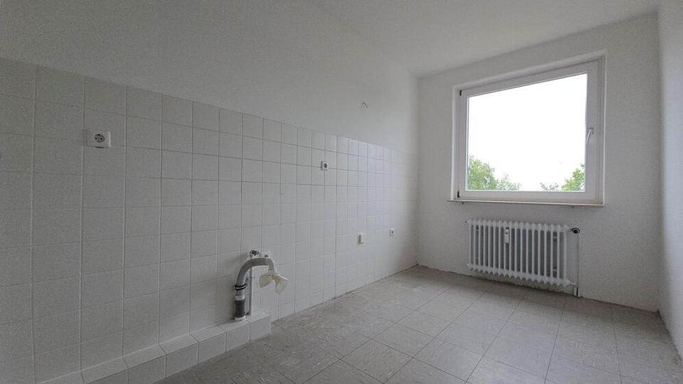 Familienfreundliche Wohnung mit Aufzug im Haus zimmer