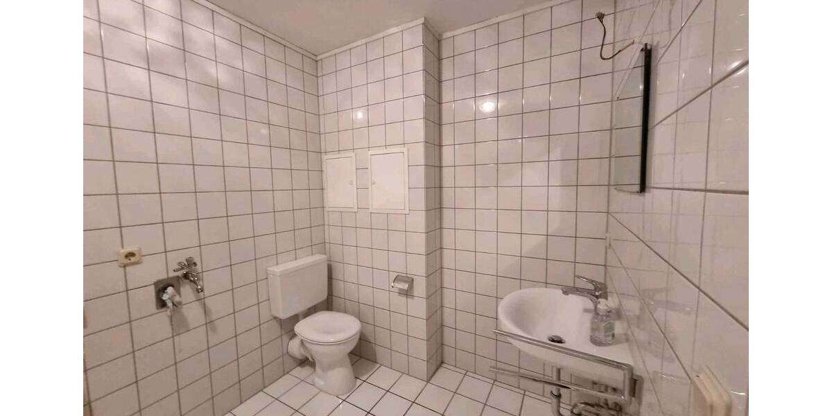 Etagenwohnung Thaleischweiler-Fröschen Fröschen - 2 Zimmer, 87 m&sup2;, 1.200&euro; | Angebot:26676859
