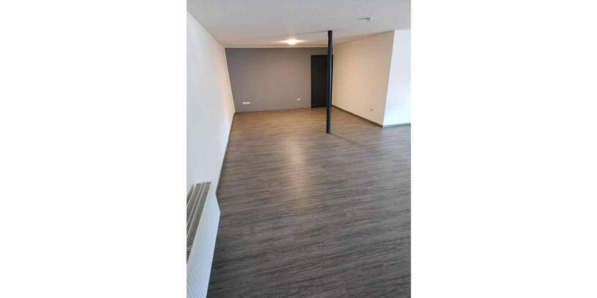 Etagenwohnung Langgöns - 2 Zimmer, 70 m&sup2;, 900&euro; | Angebot:26429894